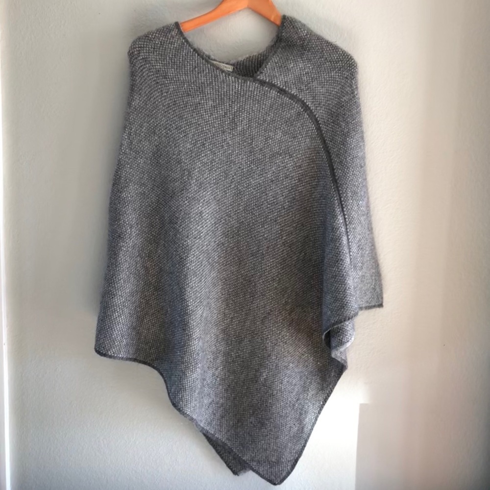 Fratelli Talli Italian poncho shawl OS